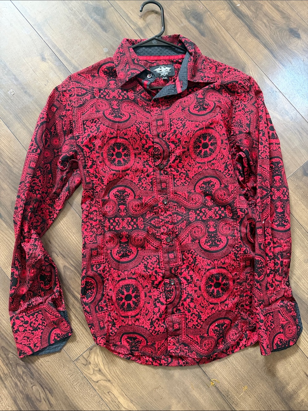 Men's Red Paisley-Print Long Sleeve Button-Down Shirt